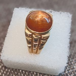 Size 9 1/2 Men's ring 10k gold ring